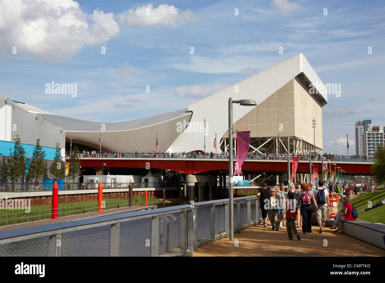 Aquatics Centre and River Lea on a sunny day at Olympic Park, London 2012 Olympic Games site, Stratford London E20 UK, Stock Photo