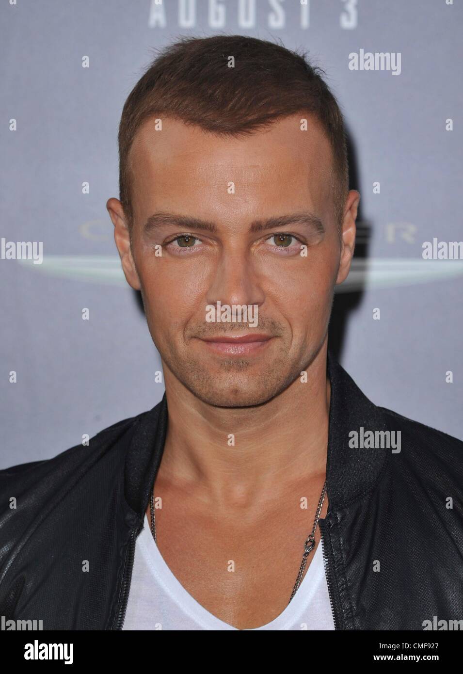 Joey lawrence haircut