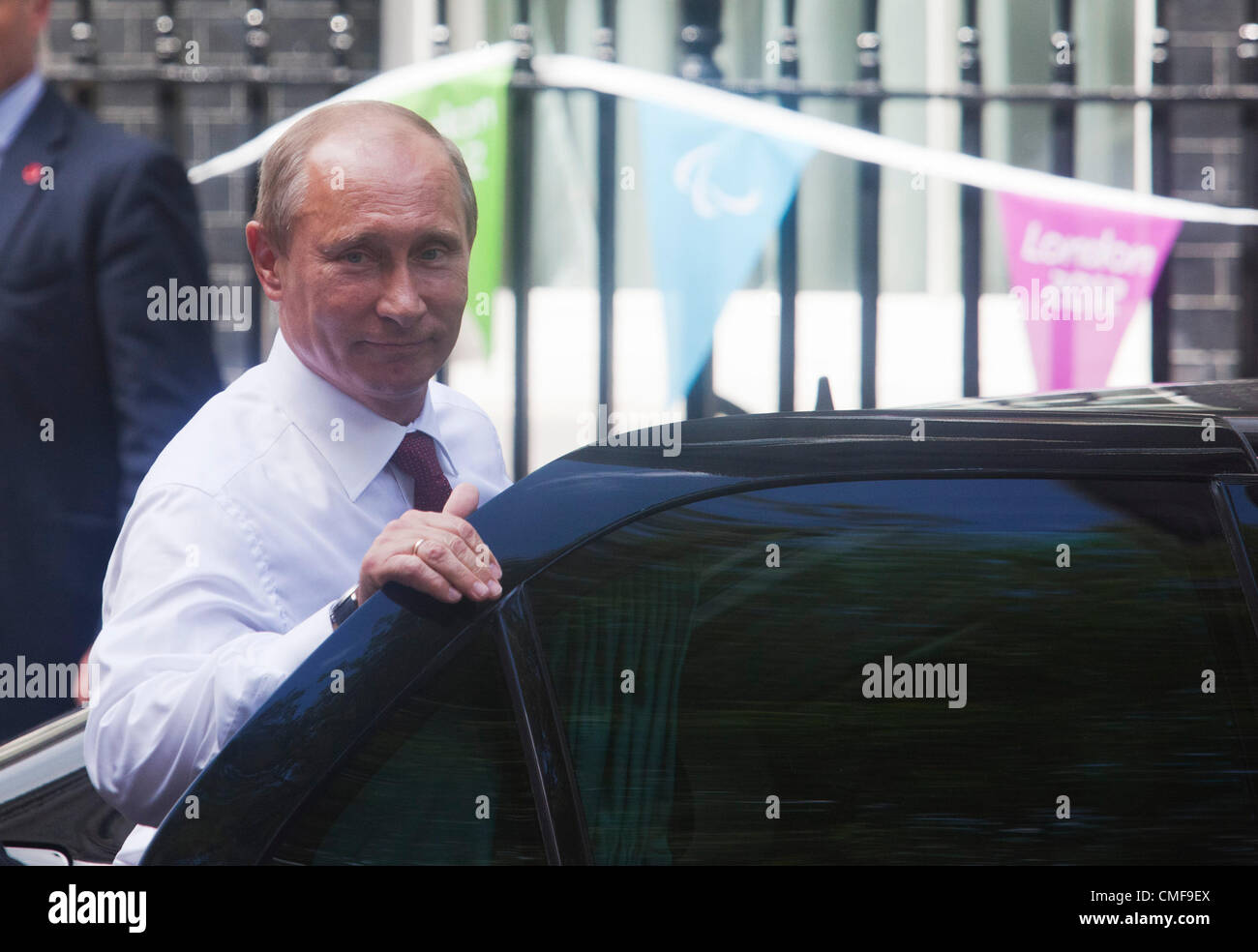 2nd August 2012. London, England, UK. Thursday, 2 August 2012. Vladimir Putin leaves Downing Street. Vladimir Putin, President of Russia, meets with Prime Minister David Cameron for talks at Downing Street, London before visiting the Olympic Games to watch some judo competitions. Credit:  Nick Savage / Alamy Live News. Stock Photo
