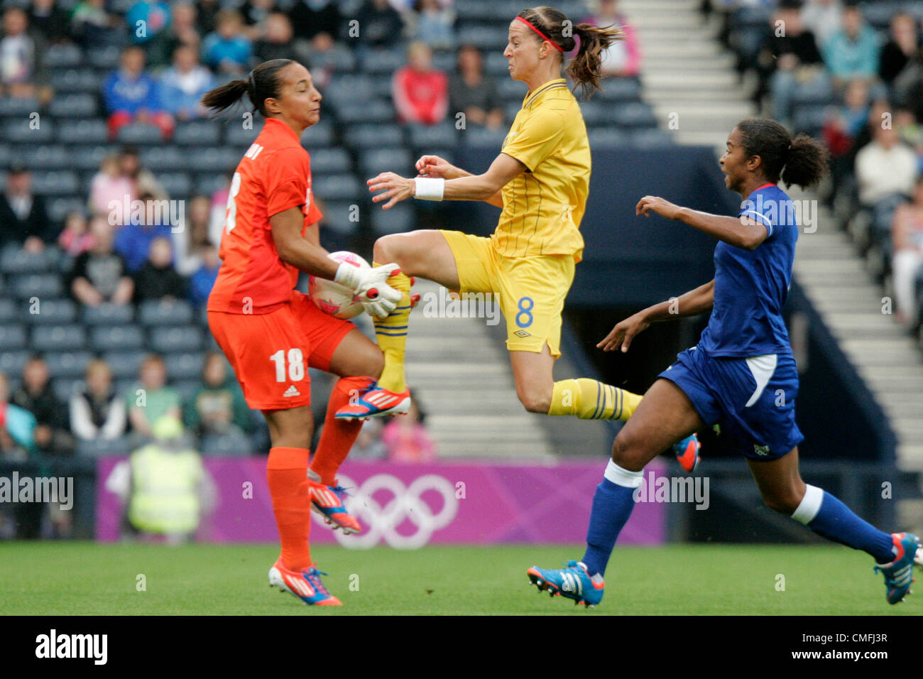 3rd Aug 2012. 03.08.2012 Glasgow, Scotland. 8 SCHELIN Lotta and 18 BOUHADDI Sarah clash during the Olympic Football women's quarter final  game between France and Sweden from Hampden Park. Credit:  Action Plus Sports Images / Alamy Live News Stock Photo