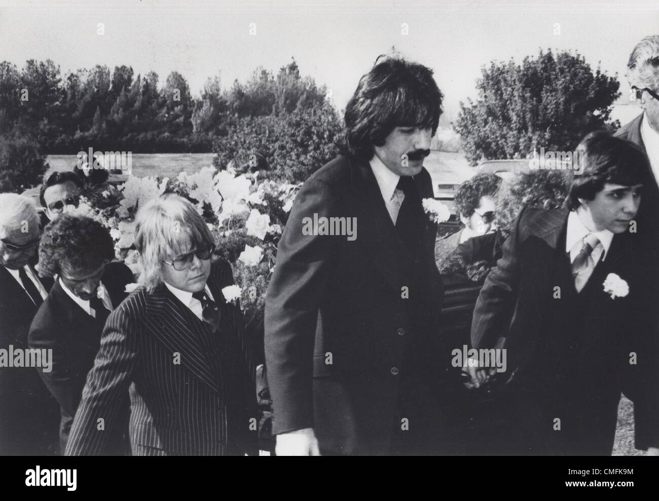 FREDDIE PRINZE's funeral.Paul Williams and Tony Orlando.Supplied by Photos, inc.(Credit Image Â