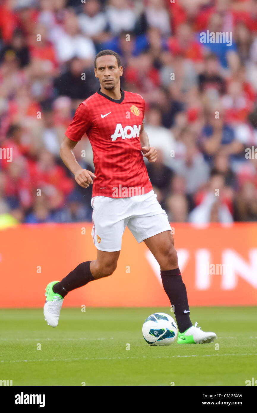 Rio ferdinand manchester united football hi-res stock photography