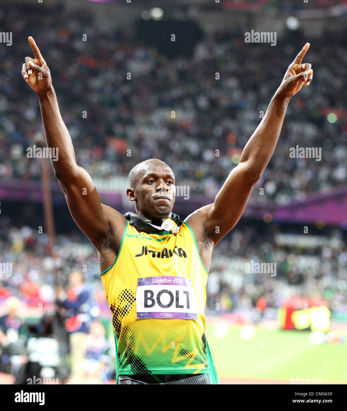 USAIN BOLT CELEBRATES Stock Photo - Alamy