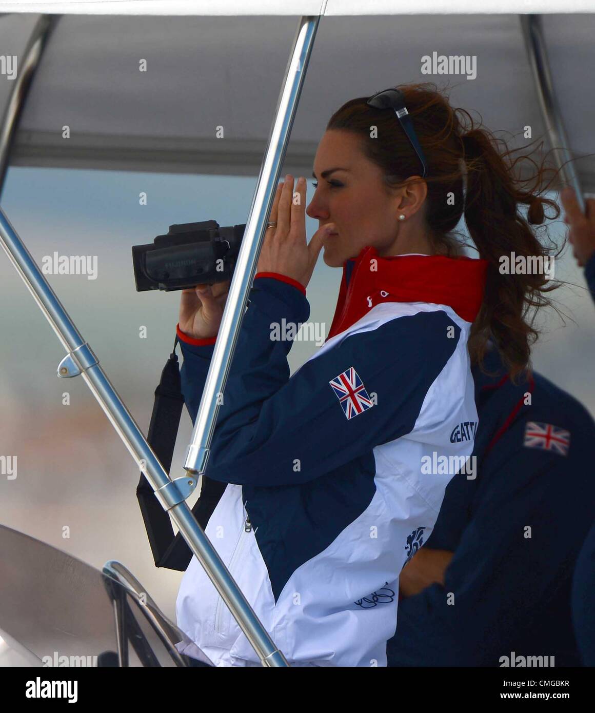 London 2012 Olympics, Kate Middleton visits the Olympic Sailing venue for the London 2012 Olympic Games Watching the action August 6th, 2012 PICTURE: DORSET MEDIA SERVICE Stock Photo