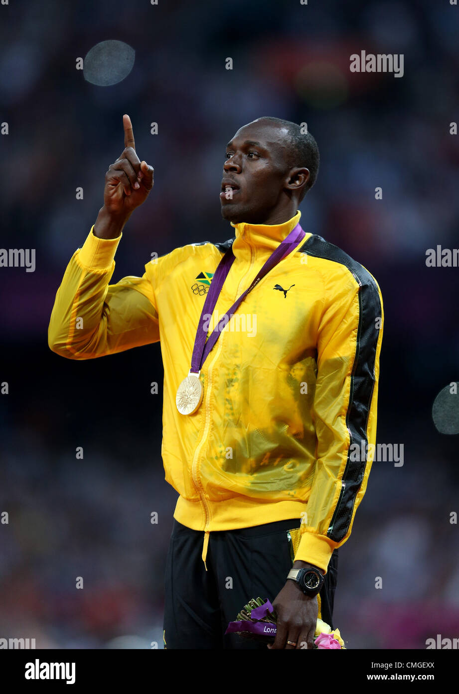 USAIN BOLT MEDAL CEREMONY 2012 OLYMPIC GAMES Stock Photo Alamy