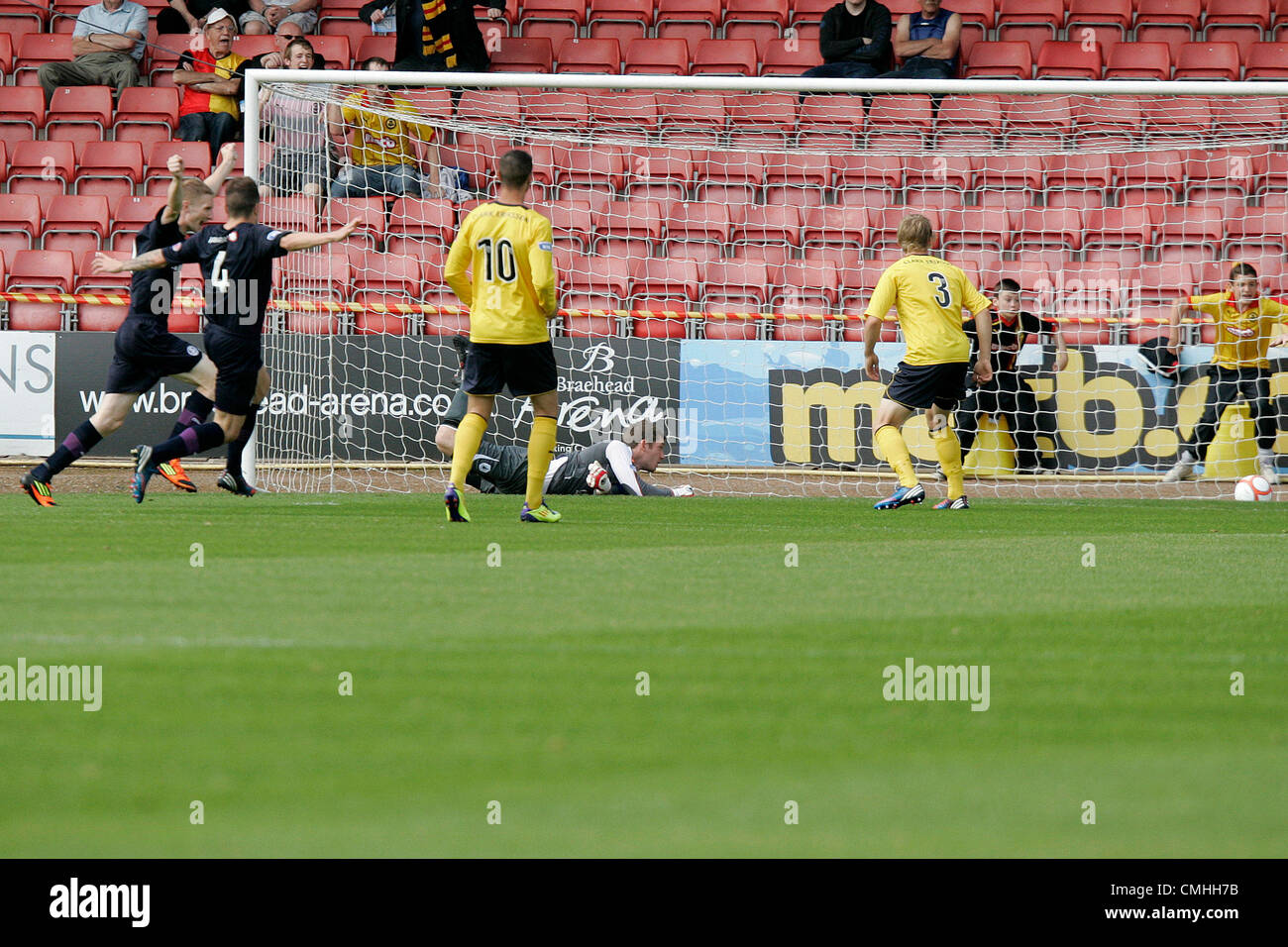 Partick thistle hires stock photography and images Alamy