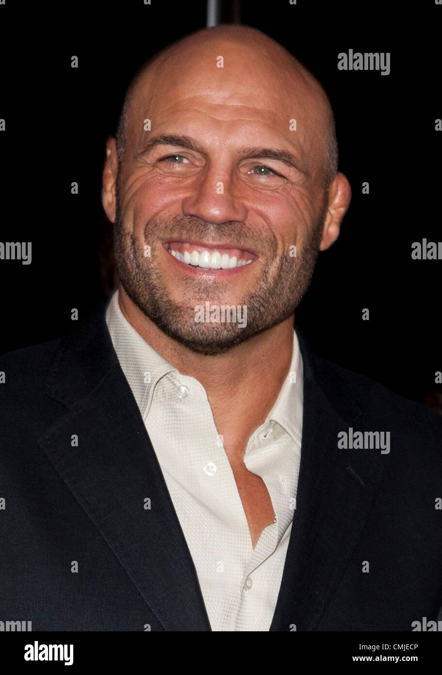Randy Couture at arrivals for THE EXPENDABLES 2 Premiere, Grauman's Chinese Theatre, Los Angeles, CA August 15, 2012. Photo By: Emiley Schweich/Everett Collection Stock Photo