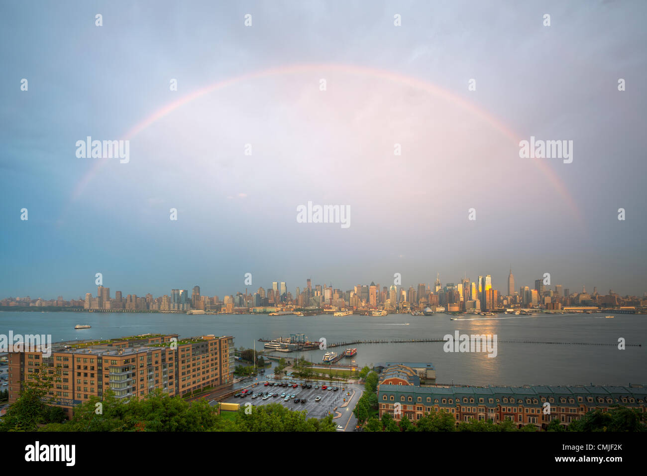 A double rainbow appears over the Manhattan skyline in New York City ...