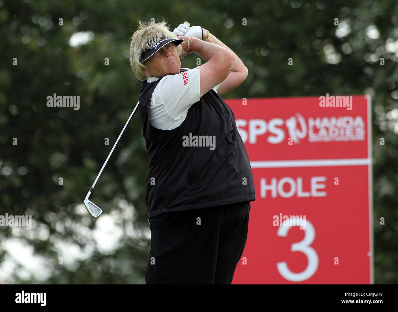 16.08.2012. Buckinghamshire, England. England's Laura Davies in action