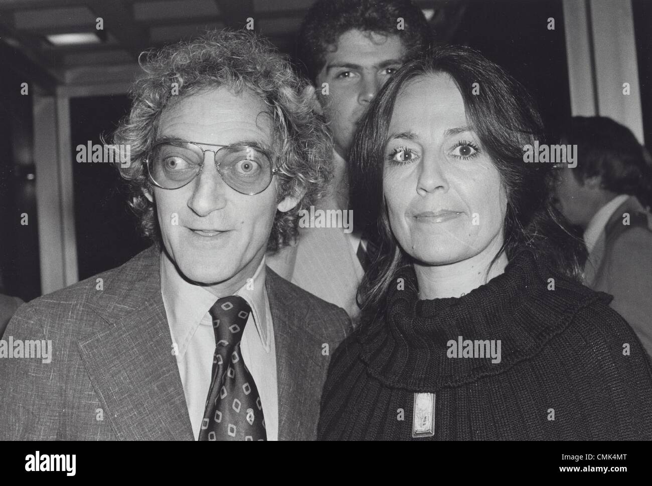 MARTY FELDMAN with wife Eleanor at the Mark Taper Forum Theatre in Los Angeles to see the English play The Comedians.(Credit Image: Â© Bob Noble/Globe Photos/ZUMAPRESS.com) Stock Photo