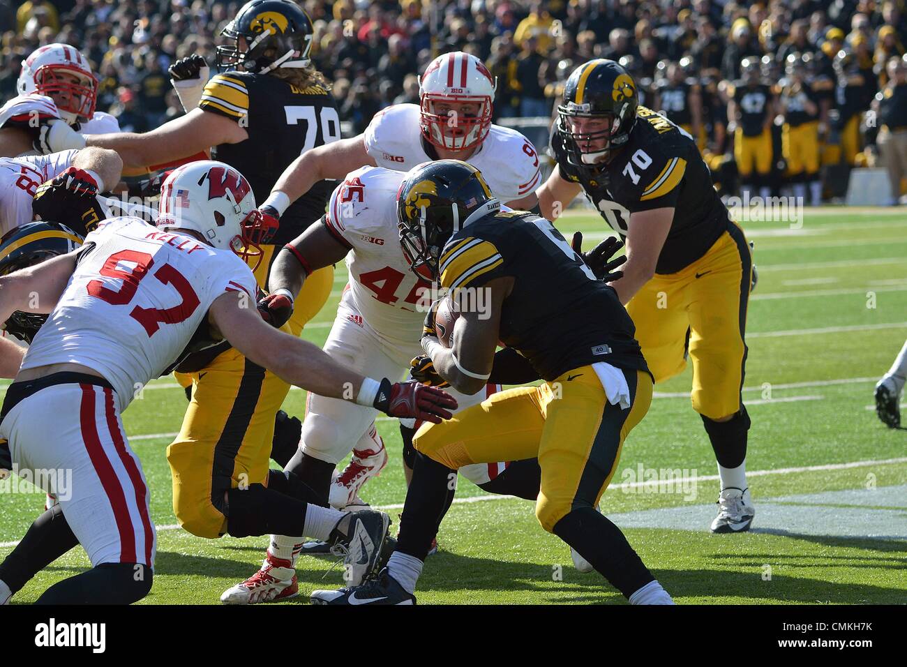 Kinnick stadium iowa hi-res stock photography and images - Alamy