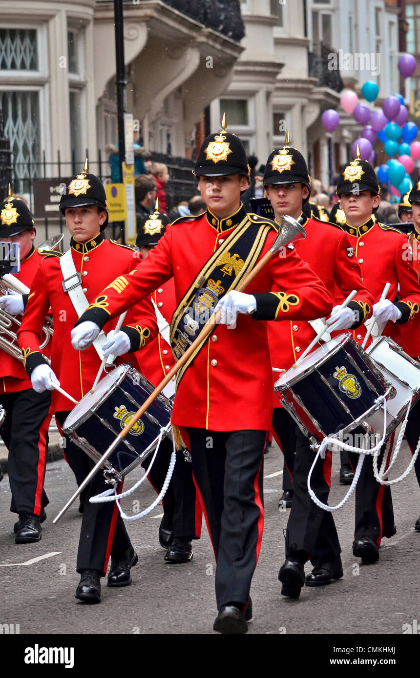 London, UK. 2nd Nov, 2013. 2013 Harrods Christmas Parade Credit Marcin