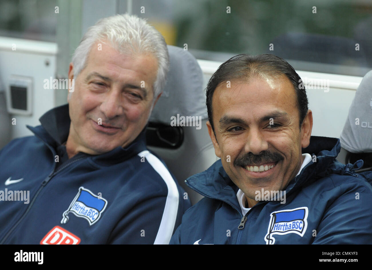 Berlin, Germany. 02nd Nov, 2013. Berlin's team leader Nello di Martino (L) and head coach Jos Luhukay during the German Bundesliga match between Hertha BSC and FC Schalke 04 at the Olympiastadion in Berlin, Germany, 02 November 2013. Photo: Oliver Mehlis/dpa/Alamy Live News Stock Photo