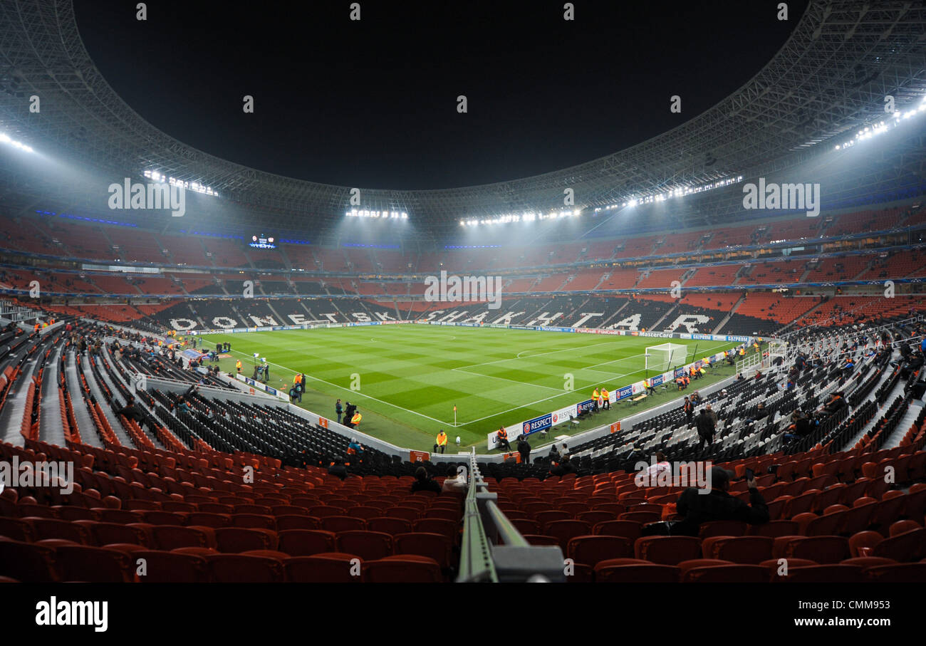 Donetsk, Ukraine. 05th Nov, 2013. A general view before the UEFA Champions League Group A soccer match between Shakhtar Donetsk and Bayer Leverkusen at the Donbass Arena stadium in Donetsk, Ukraine, 05 November 2013. Photo: Ole Spata/dpa/Alamy Live News Stock Photo