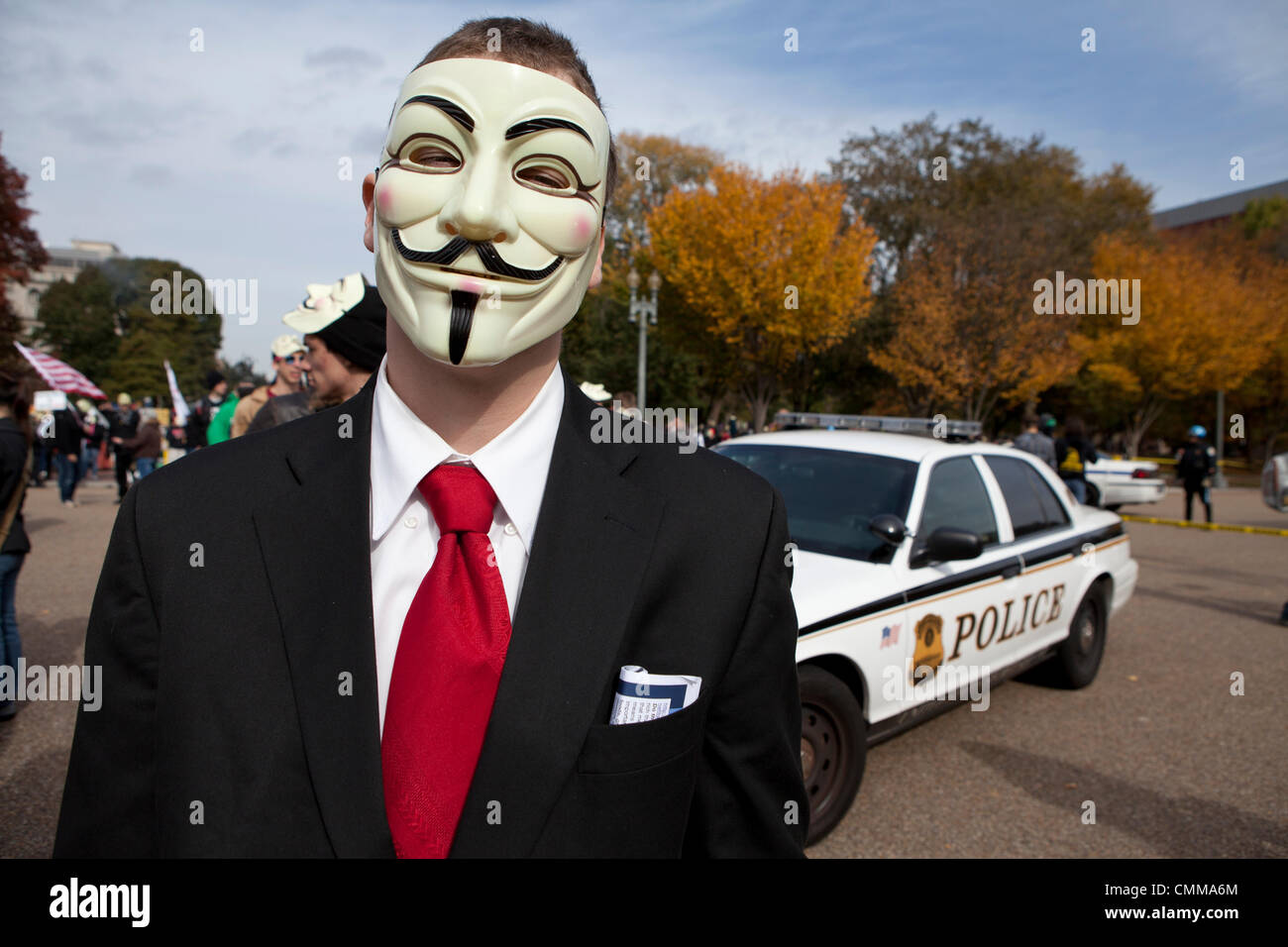 Washington, DC USA. 5th Nov, 2013. Thousands of Anonymous members and ...