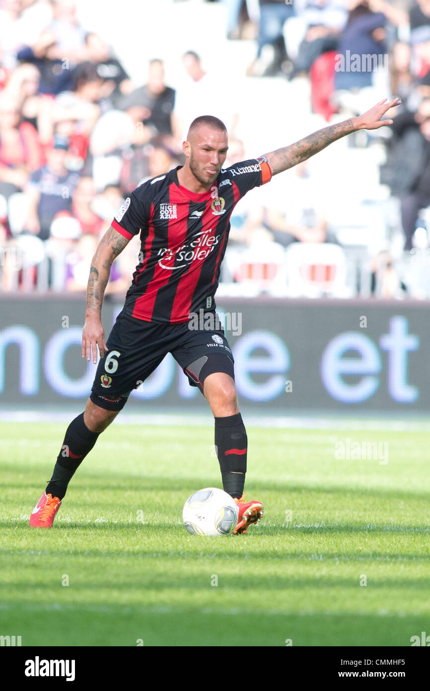 Didier Digard (Nice), NOVEMBER 3, 2013 - Football / Soccer : French "Ligue  1" match between OGC Nice 1-2 Bordeaux at Allianz Riviera in Nice, France,  © Enrico Calderoni/AFLO SPORT/Alamy Live News Stock Photo - Alamy
