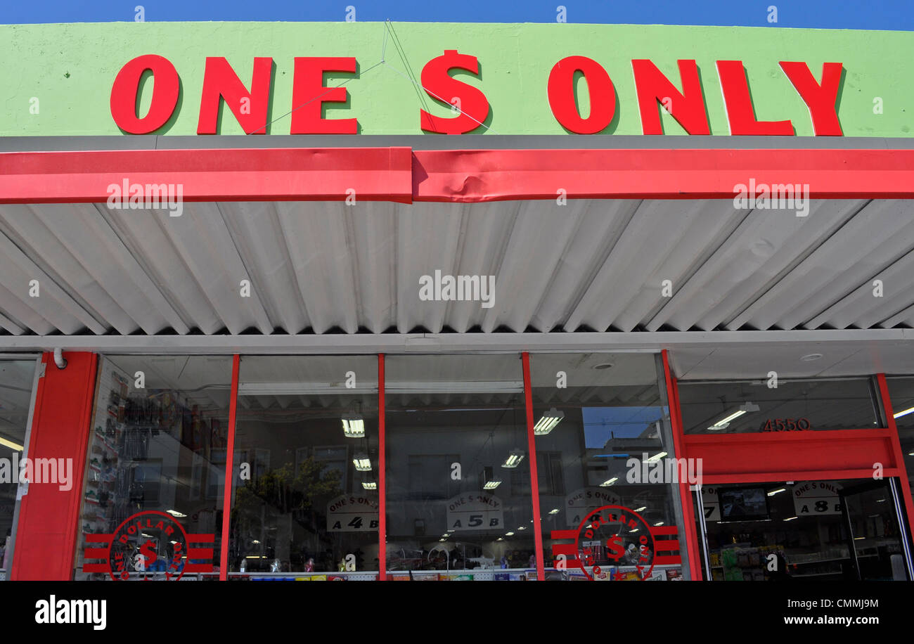 One Dollar Only store in California Stock Photo Alamy