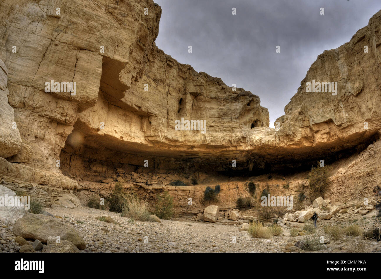 Negev desert sedimentary rock limestone hi-res stock photography and ...