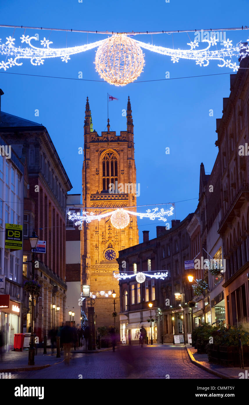 Dusk lights structure hires stock photography and images Alamy