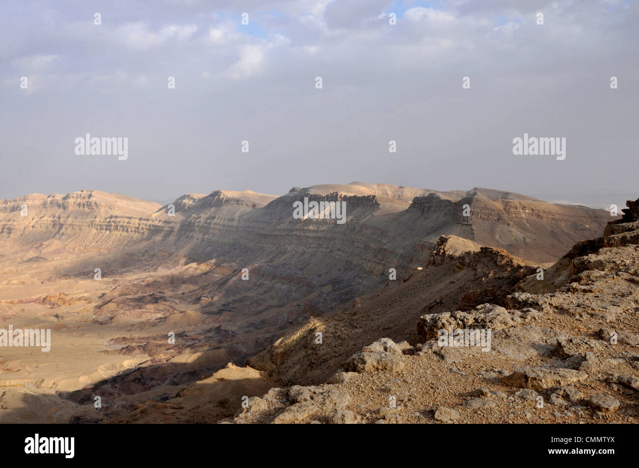 Negev desert sedimentary rock limestone hi-res stock photography and ...