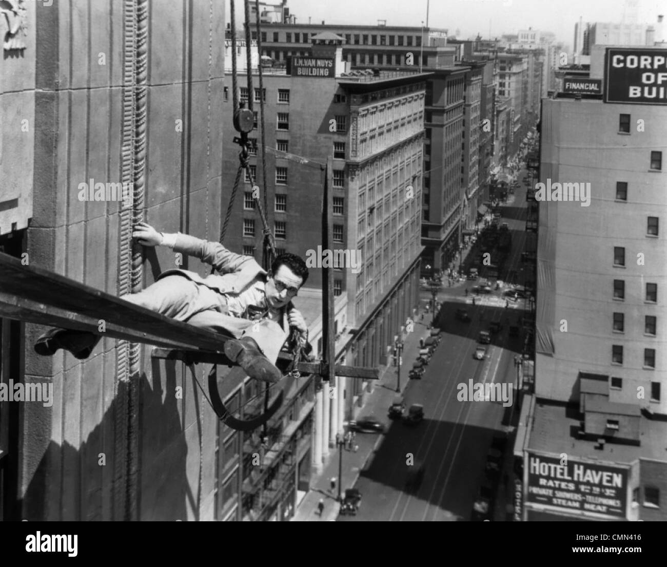FEET FIRST (1930) HAROLD LLOYD, CLYDE BRUCKMAN (DIR) 003 MOVIESTORE COLLECTION LTD Stock Photo