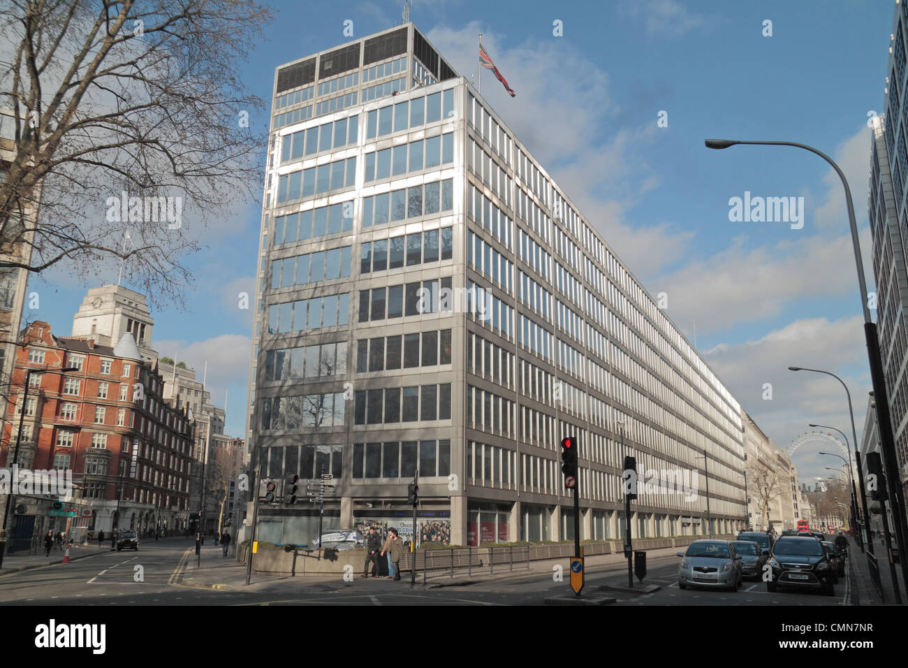 New Scotland Yard police headquarters in London Stock Photo - Alamy