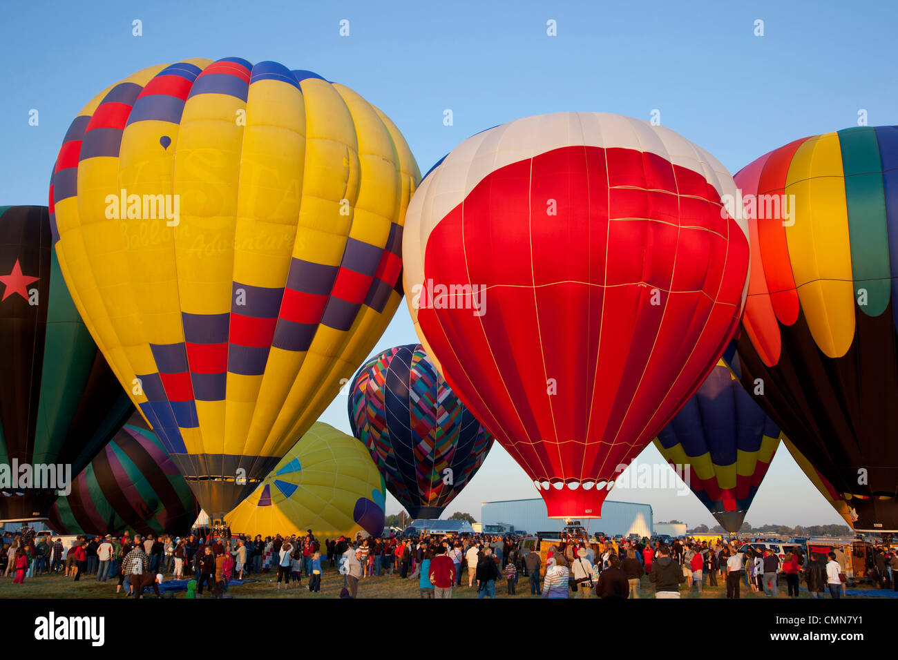 WA, Prosser, The Great Prosser Balloon Rally, Launching Hot Air ...