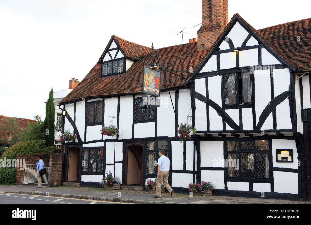 The Kings Arms hotel & pub in High Street Amersham in Buckinghamshire Stock Photo