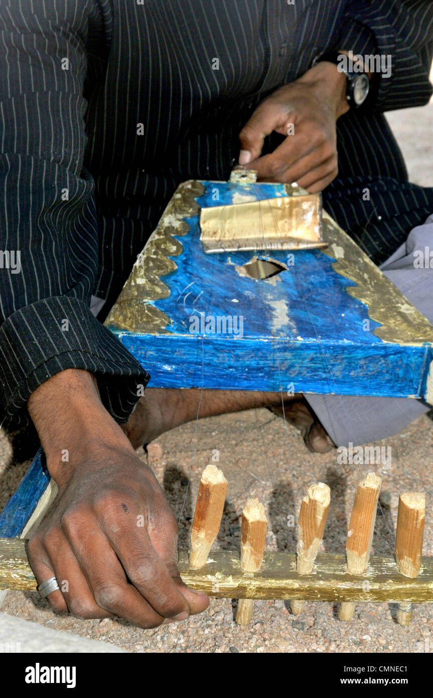 Series of preparing and playing a traditional middle east hand made