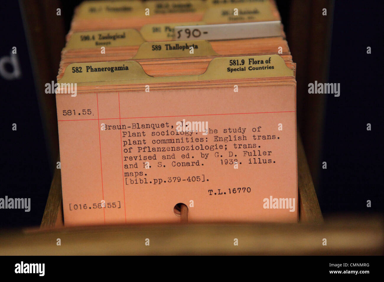 https://www.alamy.com/licenses-and-pricing/?v=1