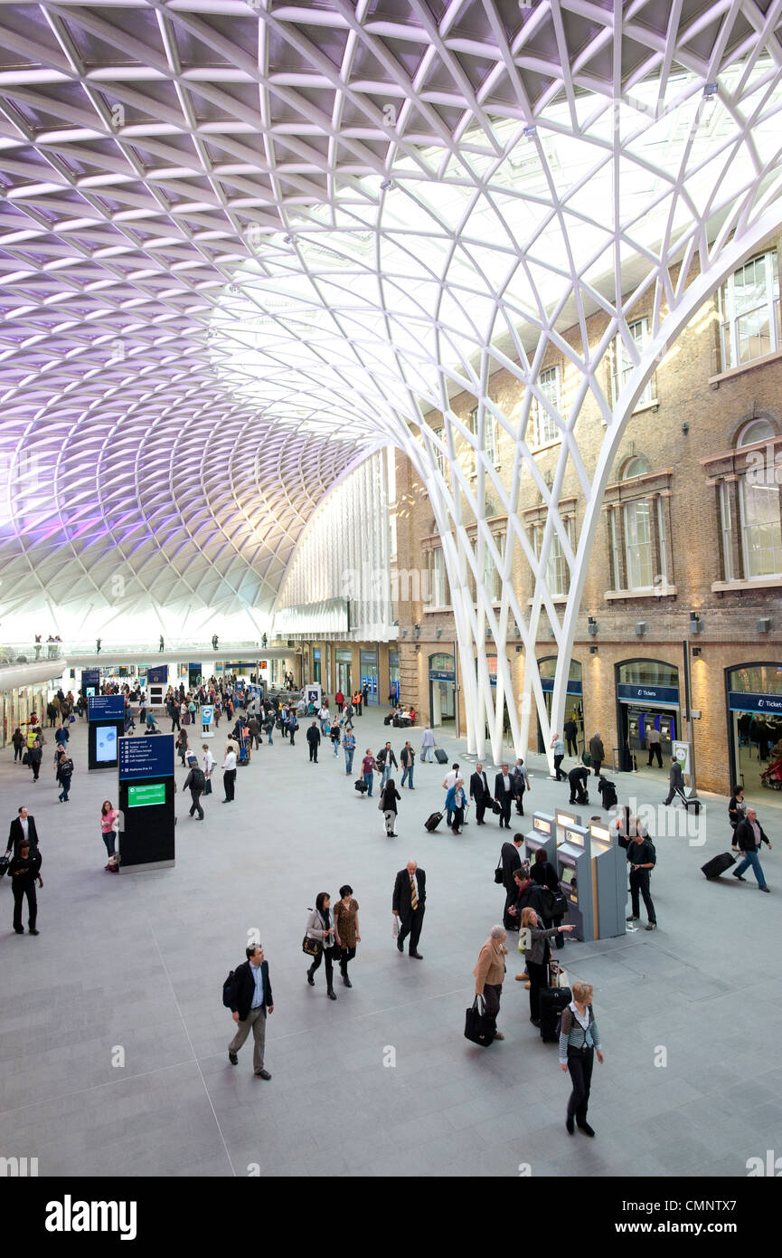 Kings Cross Station, The Western Concourse - a £500 million ...