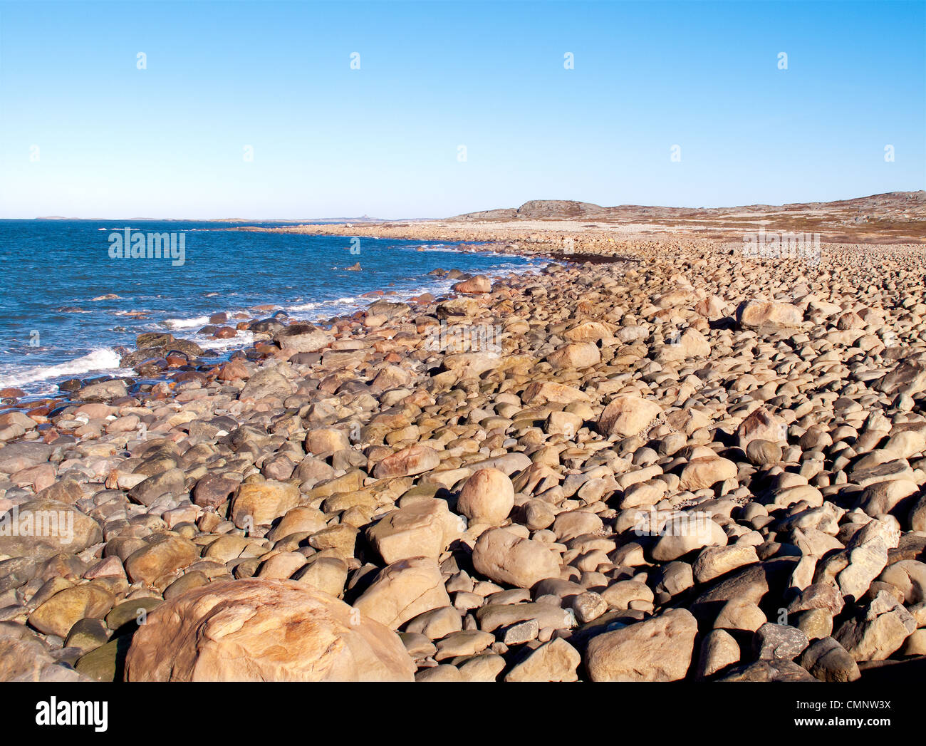 Stones beach rocks on sea hi-res stock photography and images - Alamy