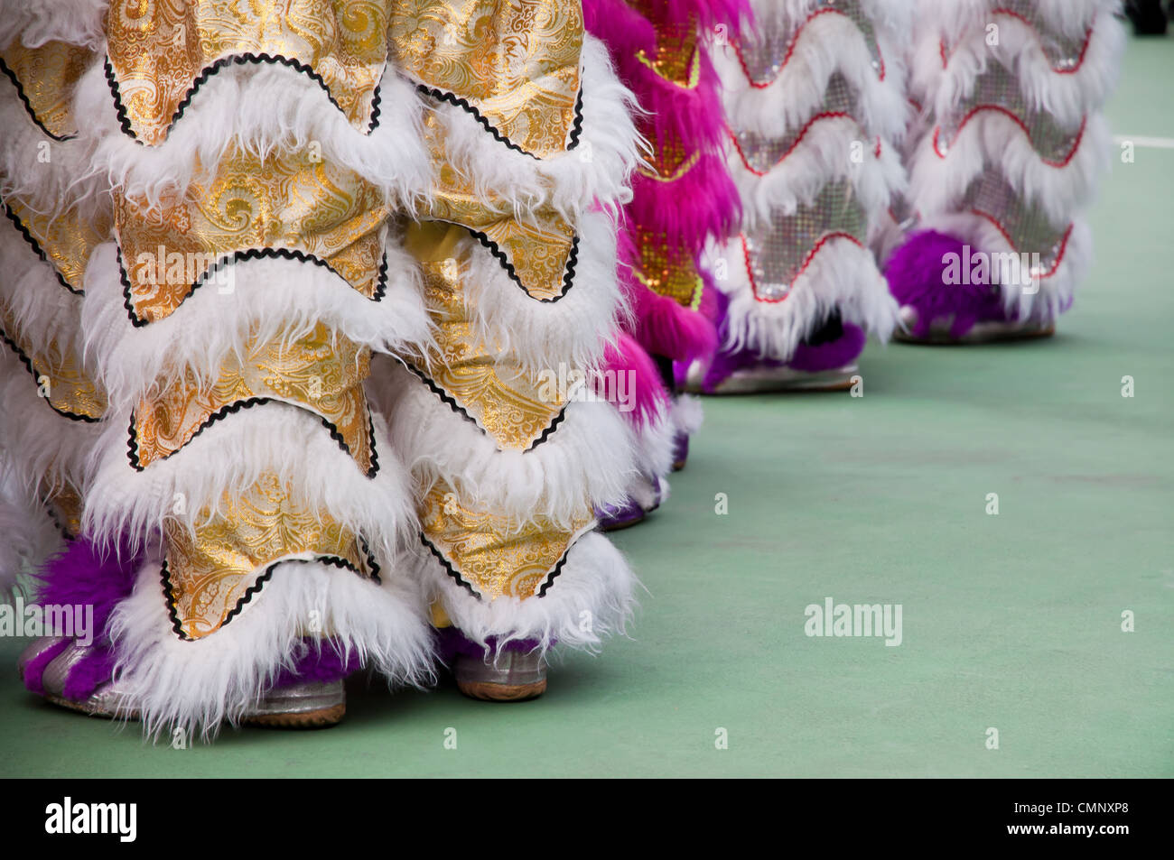 Traditional costume hong kong hires stock photography and images Alamy