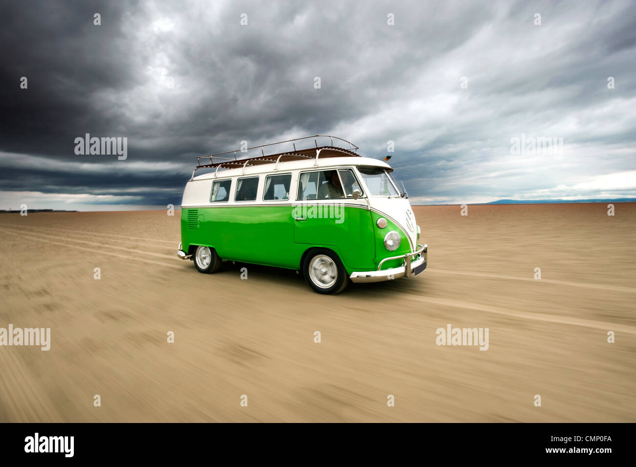 German Made Custom Graphics Volkswagen Split Screen Deluxe Bus Set of 4 Magnets