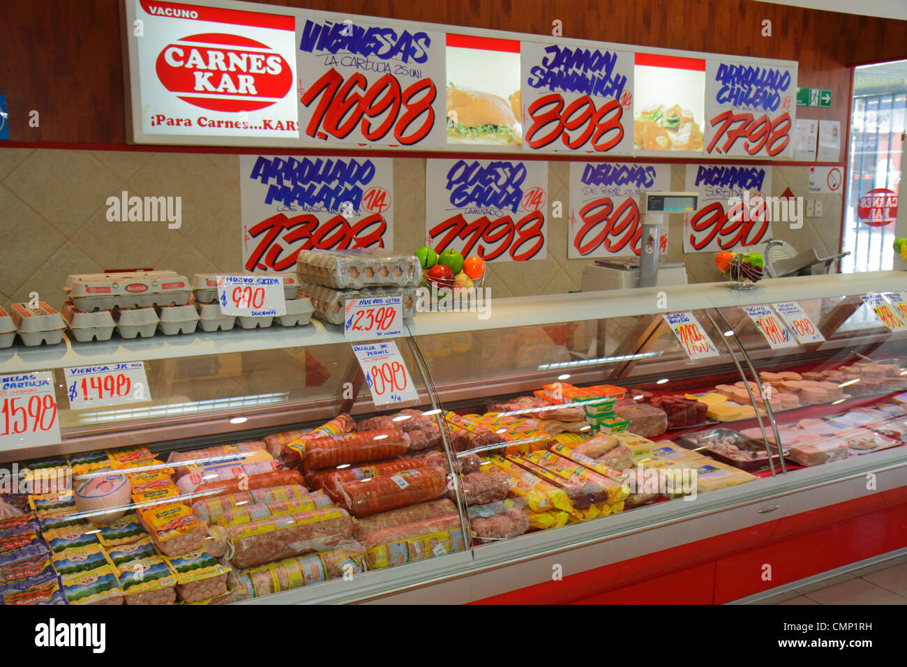 Chile Arica Paseo Peatonal 21 De Mayo Business Shopping Carnes Kar Deli Delicatessen Counter Cold Cuts Han Salads Cheese Prepare Chile Arica Paseo Peatonal 21 De Mayo Business Shopping Carnes Kar Deli Delicatessen Counter Cold Cuts Han Salads Cheese Prepare