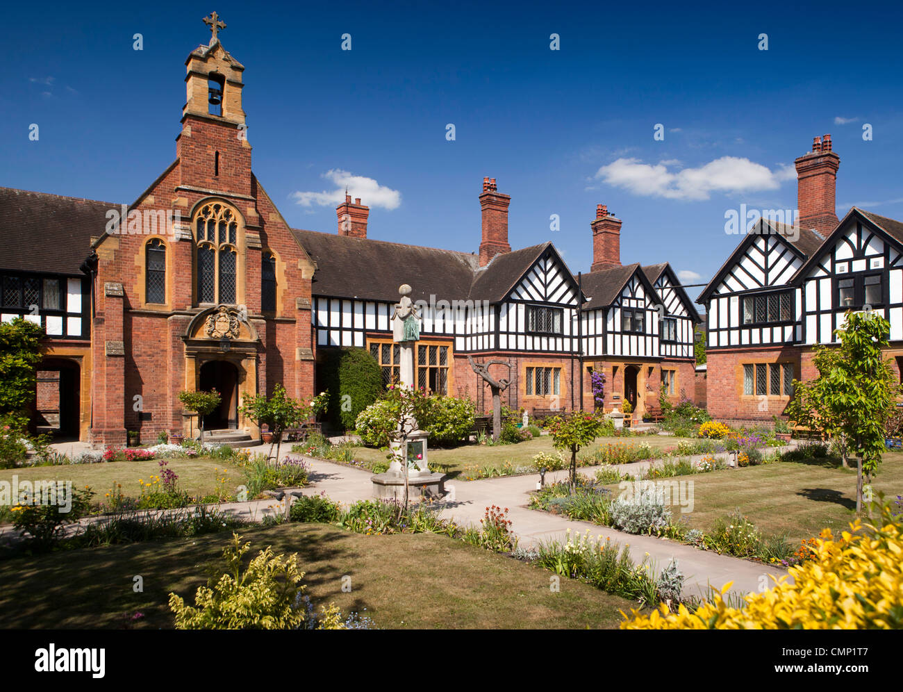 UK, England, Worcestershire, Worcester, Union Street, Laslett’s Almshouses, Mock Tudor Edwardian buildings Stock Photo