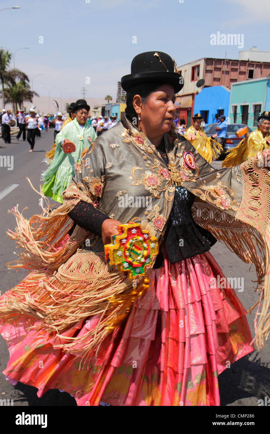 Arica Chile,Avenida Pedro Montt,Carnaval Andino,Andean Carnival,parade,rehearsal,indigenous,Aymara heritage,folklore traditional dance,troupe,Hispanic Stock Photo
