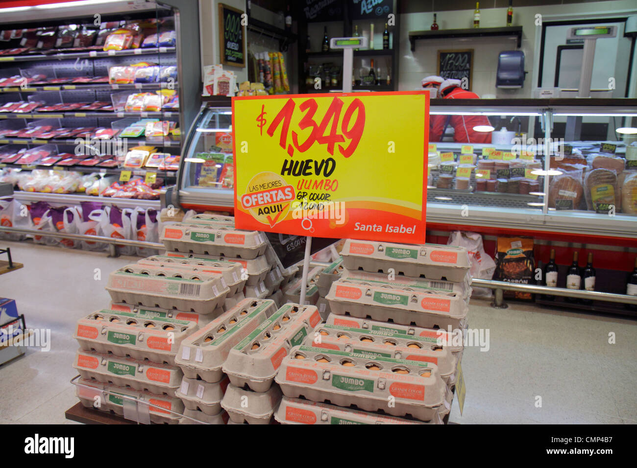 Prepared foods in deli counter at supermarket in Massachusetts Stock Photo  - Alamy