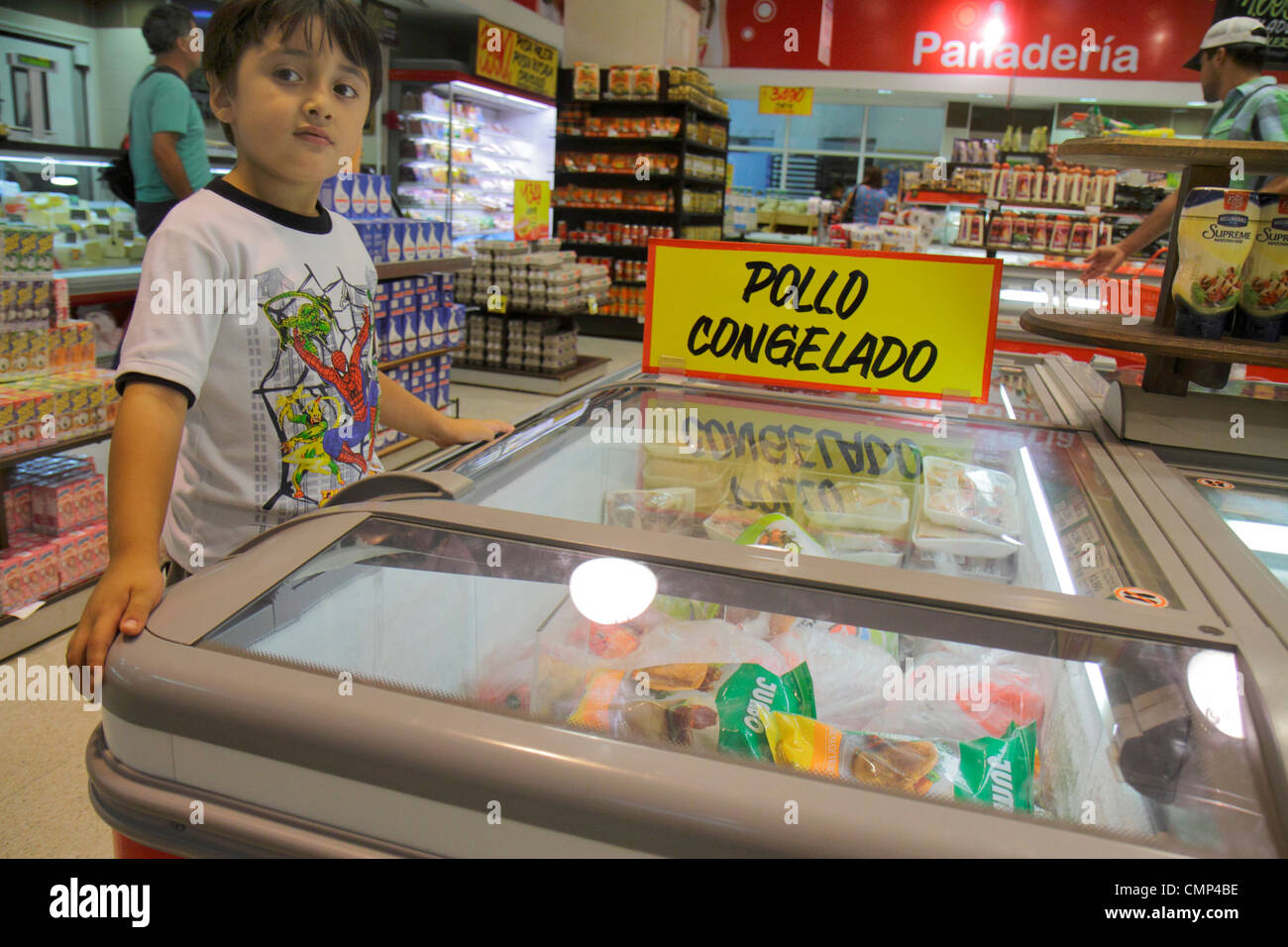 Chile, Arica, Paseo Peatonal 21 de Mayo, Supermercados Santa Isabel