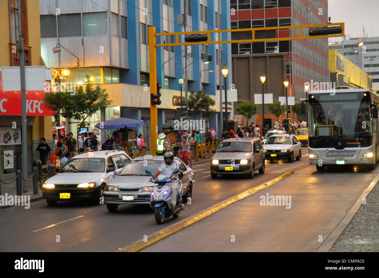 Lima Peru,Avenida Emancipacion,street scene,traffic,moving,headlight