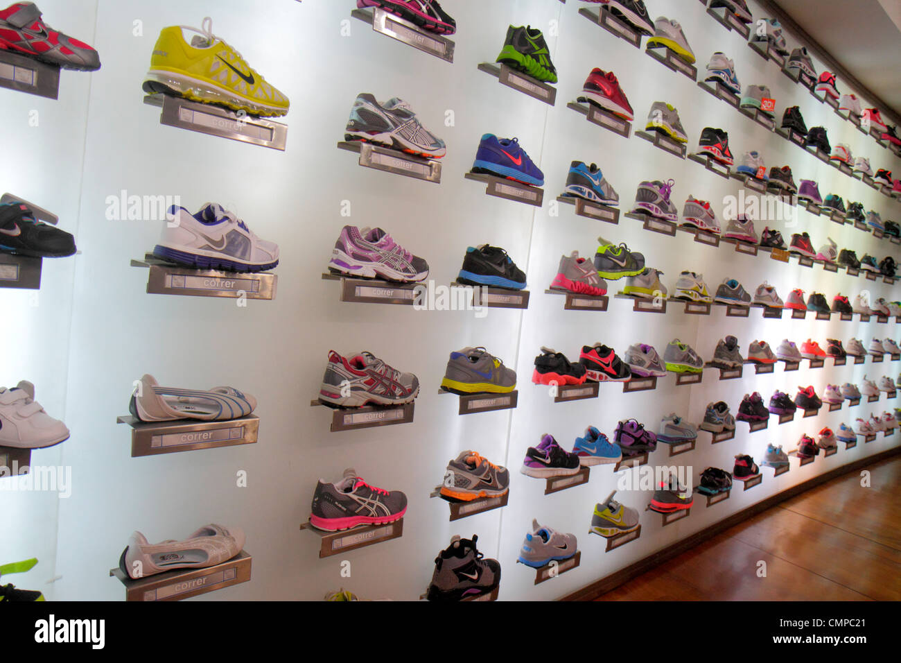 La nike hi-res stock photography and images - Alamy