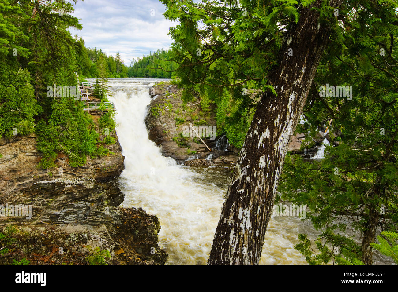 Artist's Choice Le Canyon des Portes de l'Enfer, Grand Sault waterfall