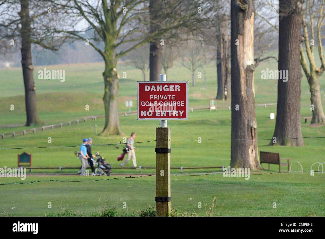Golf course sign hi-res stock photography and images - Alamy