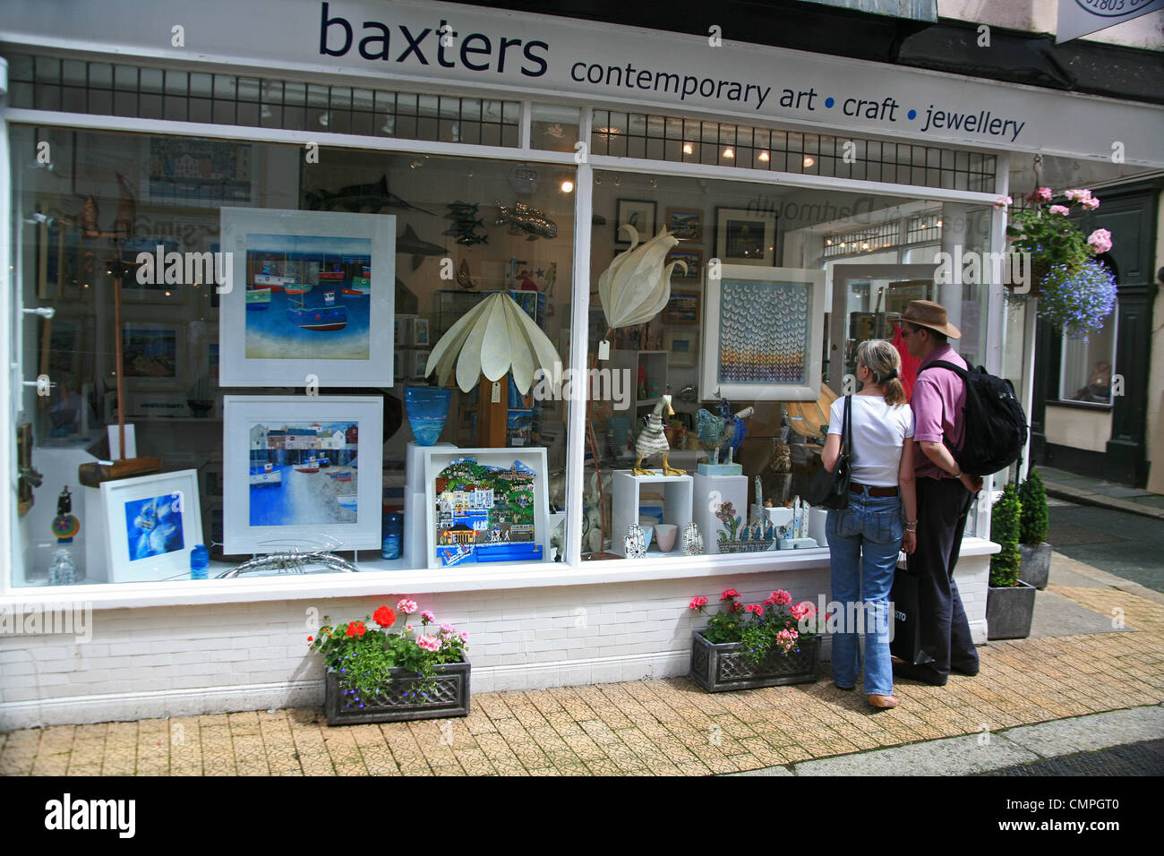 One of the many art and craft shops in Noss Street in Dartmouth, Devon, England, UK Stock Photo