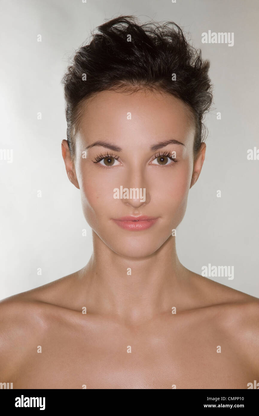 Portrait of beautiful young woman Stock Photo - Alamy