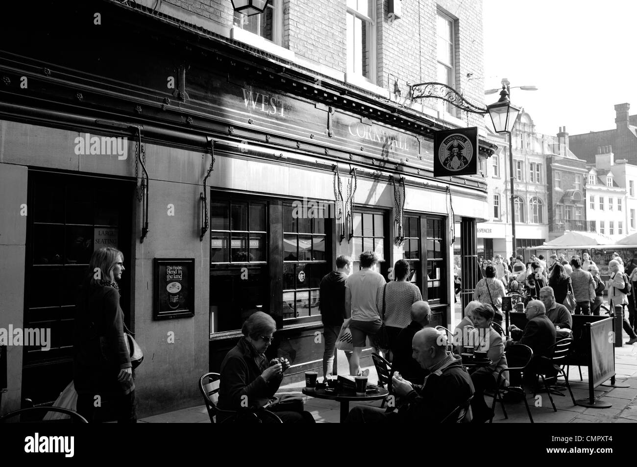 busy street scene in Cambridge Stock Photo