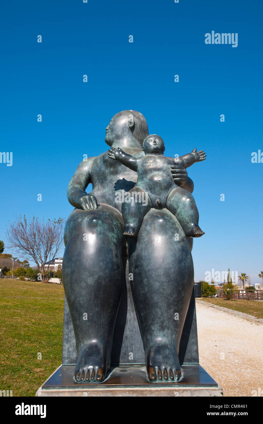 Mother and Child statue by Fernando Botero in Parque Eduardo VII Lisbon Portugal Europe Stock Photo