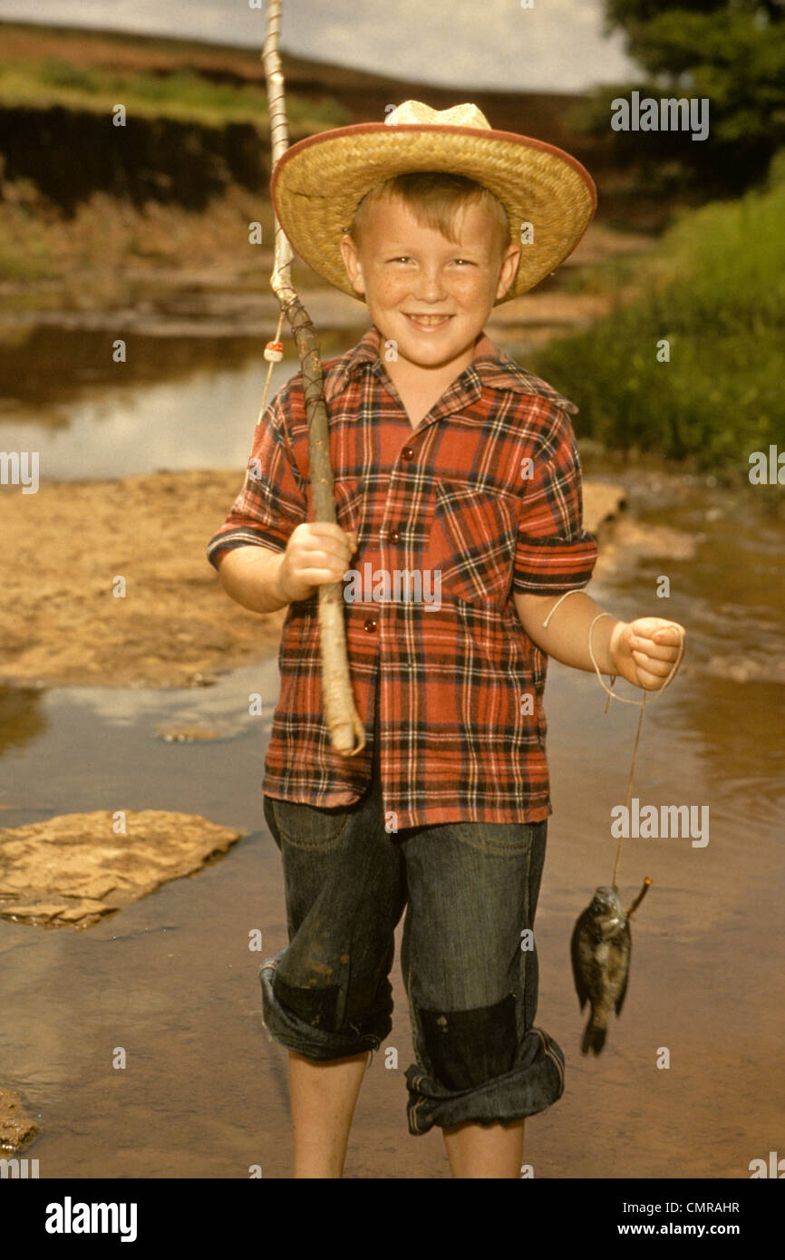 Vintage kids fishing hi-res stock photography and images - Page 2