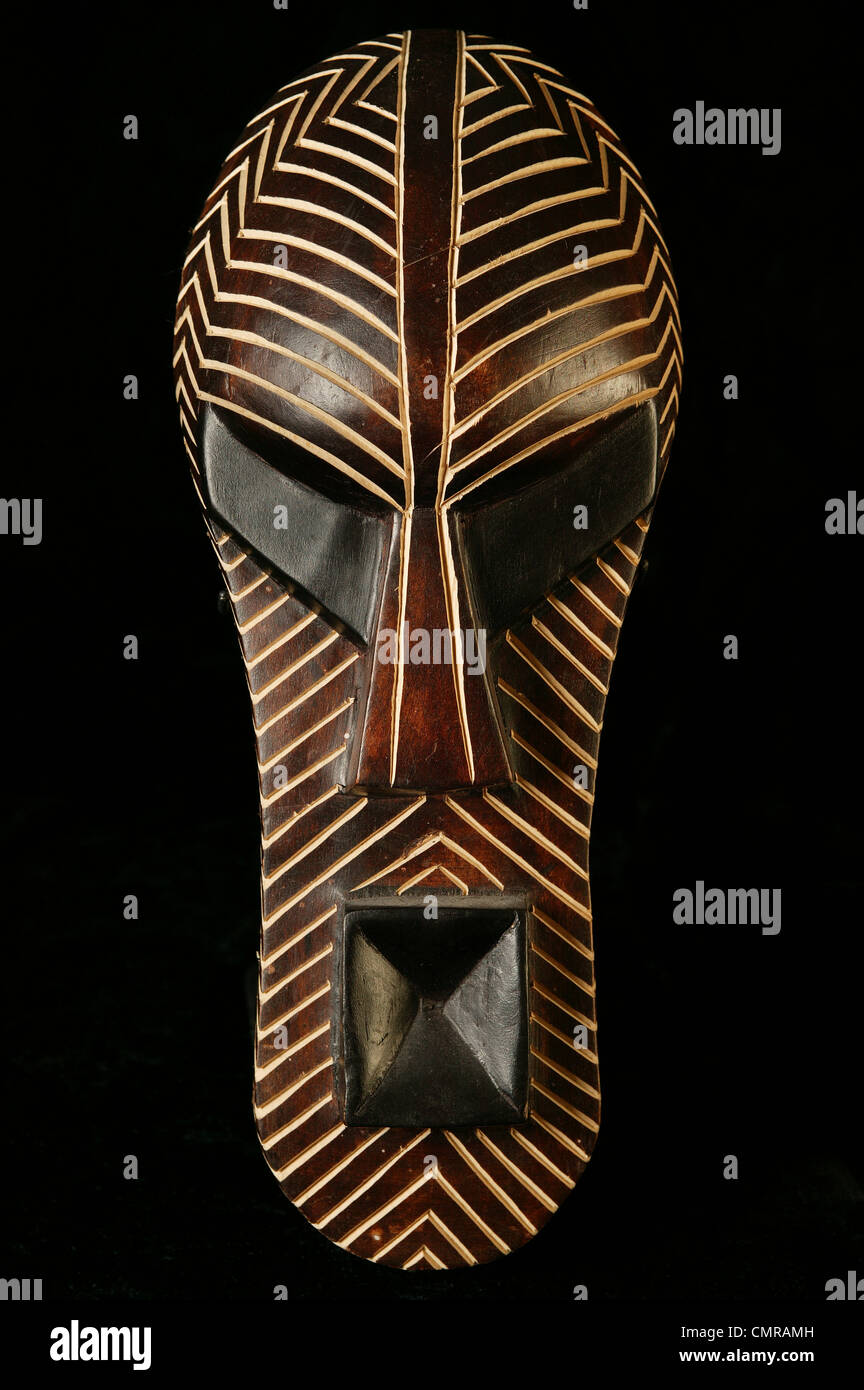 2000s TRIBAL MASK Stock Photo Alamy