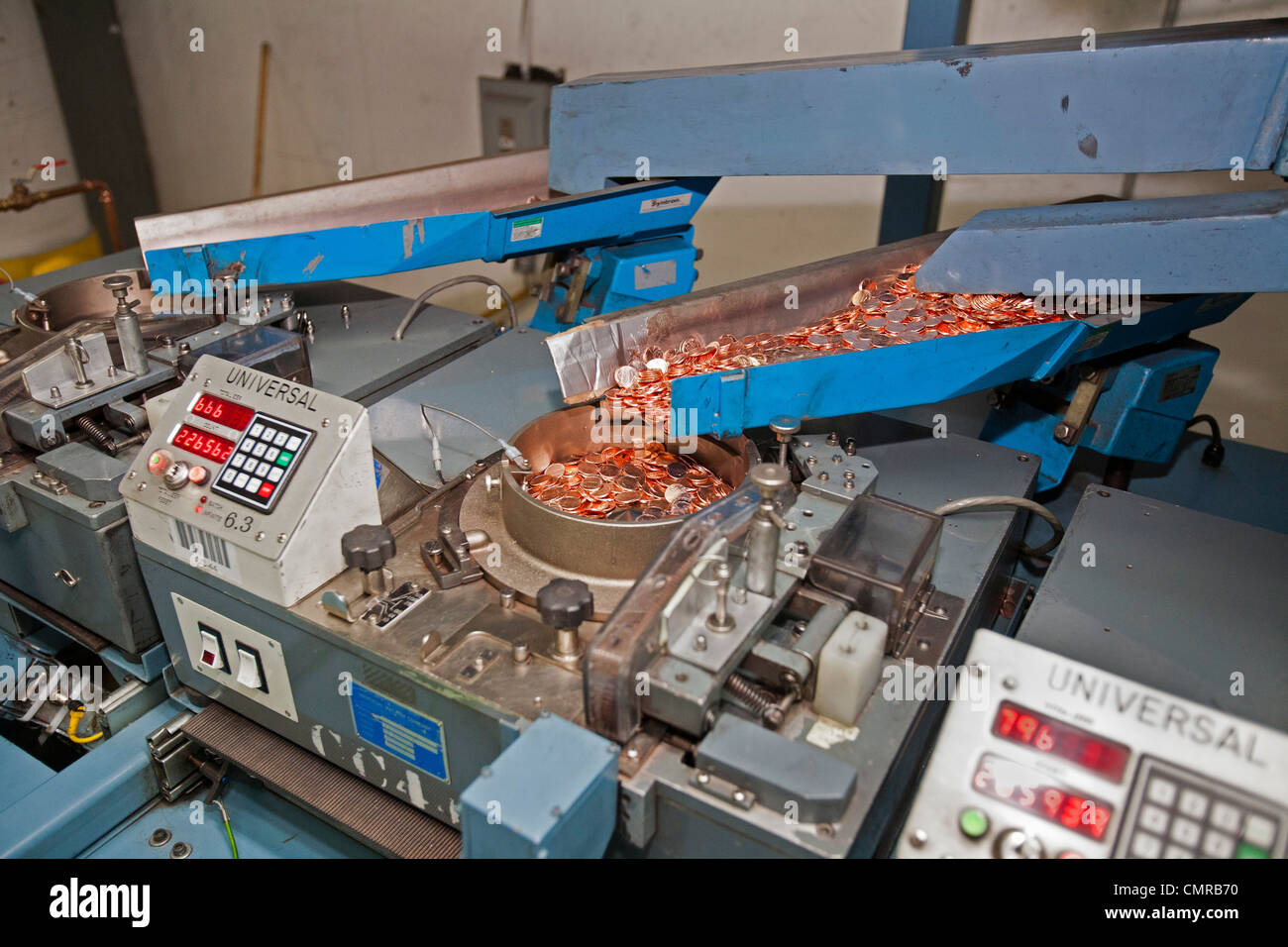 Production of coins at the United States Mint in Denver Stock Photo Alamy